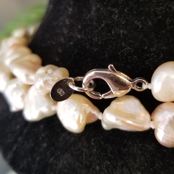 📿 FRESH WATER PEARL NECKLACE - Picture 4 of 8